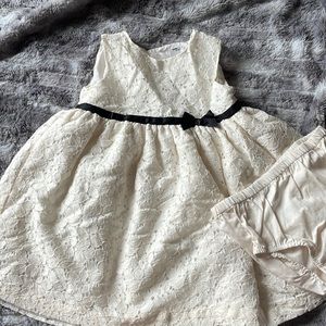 Infant girl’s 12M cream formal dress